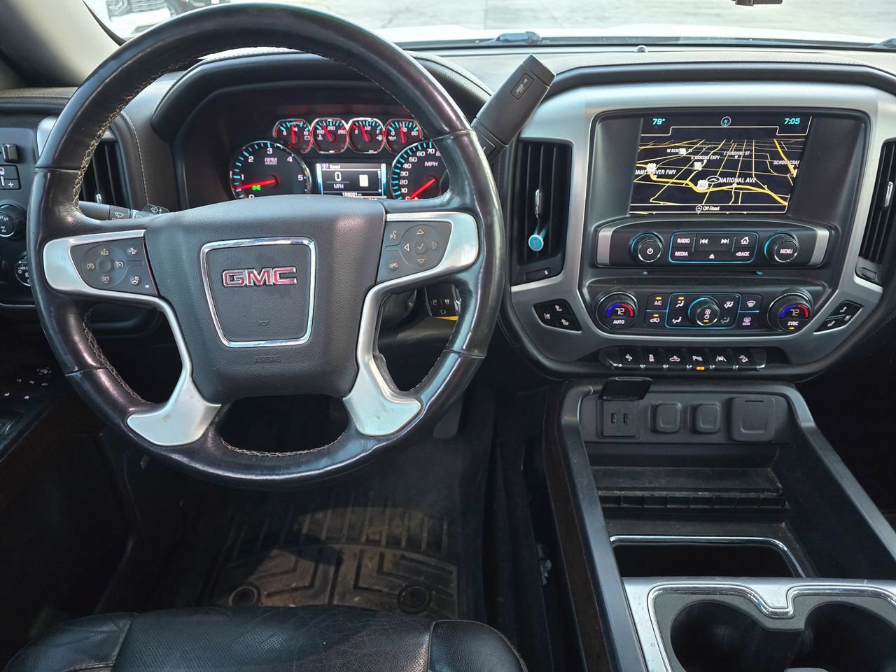 Used 2018 GMC Sierra 1500 SLT AWD/4WD image 37