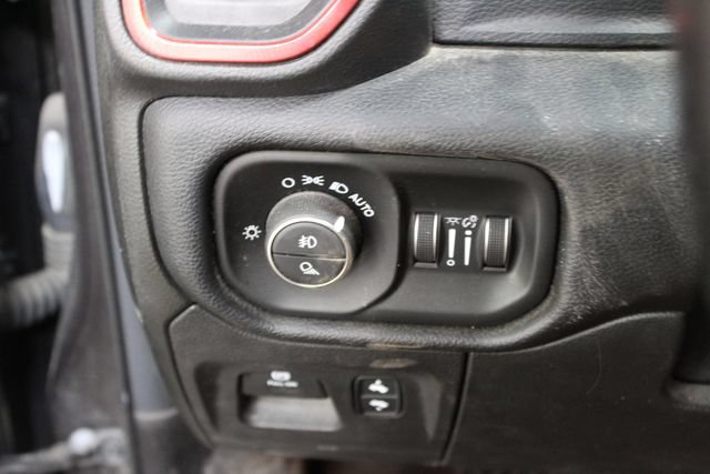 Used 2019 RAM 1500 Rebel w/ Level 2 Equipment Group AWD/4WD image 15