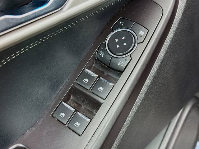 Used 2020 Ford Explorer Limited image 18