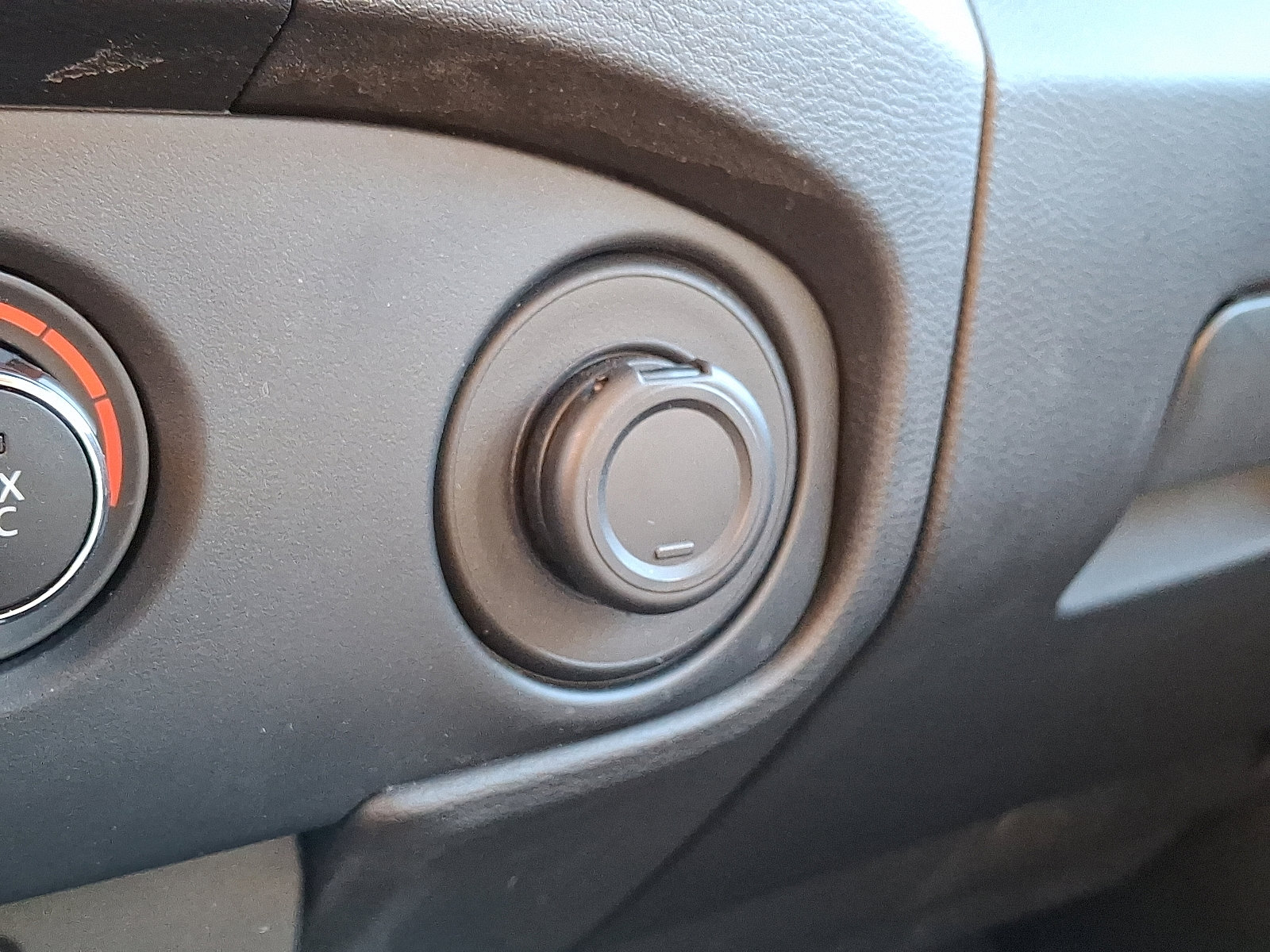 Certified 2022 Nissan Frontier S w/ Technology Package image 27