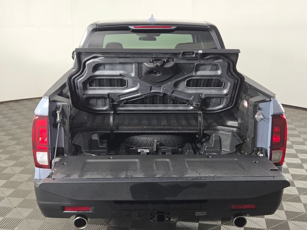 New 2025 Honda Ridgeline Sport image 9
