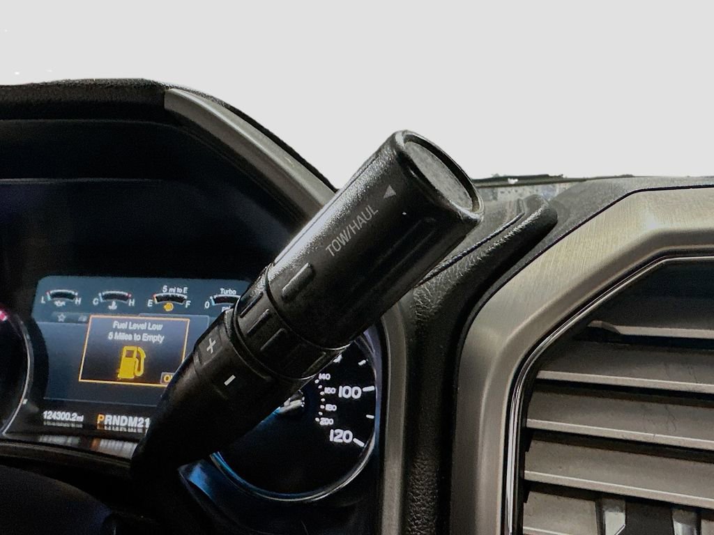Used 2018 Ford F250 Platinum w/ Platinum Ultimate Package image 16