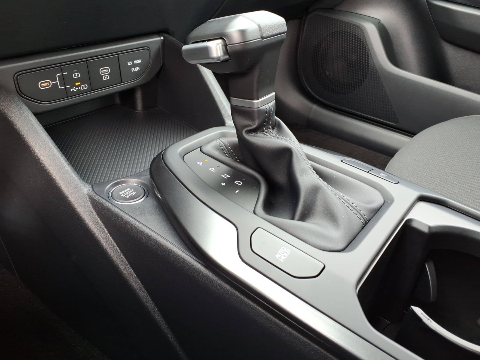 New 2026 Kia K4 FWD image 17