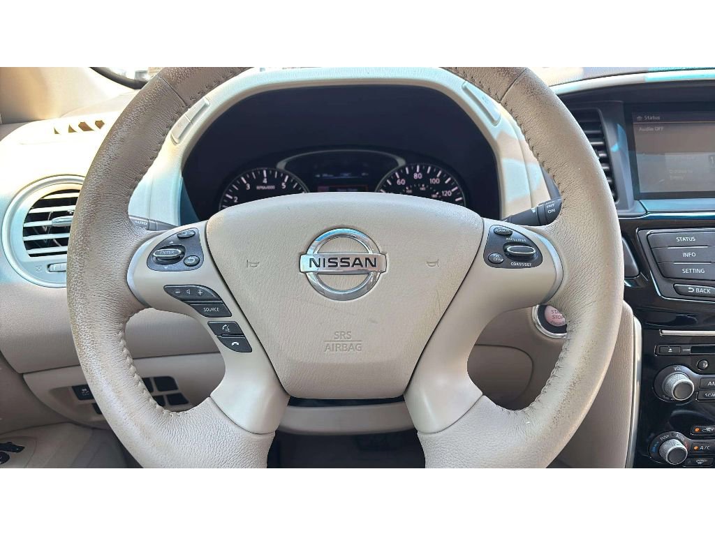 Used 2013 Nissan Pathfinder SV AWD/4WD image 17