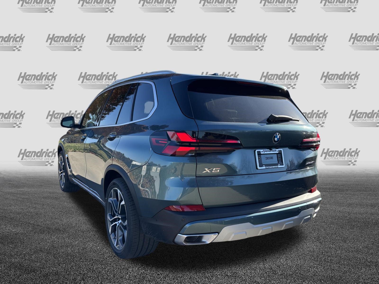 Certified 2026 BMW X5 sDrive40i w/ Climate Comfort Package RWD image 7