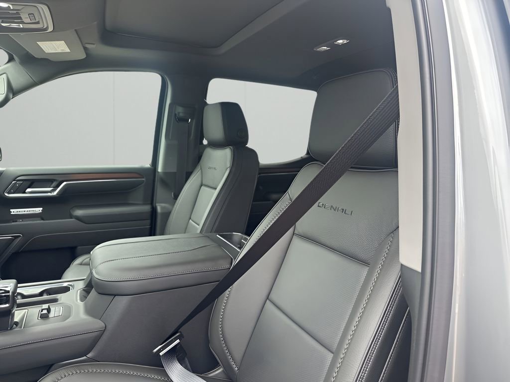 Certified 2026 GMC Sierra 1500 Denali w/ Technology Package image 28