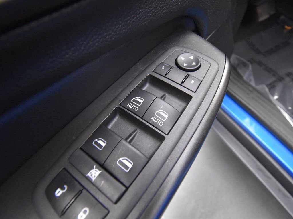 Used 2022 Jeep Cherokee Trailhawk w/ Comfort/Convenience Group image 13