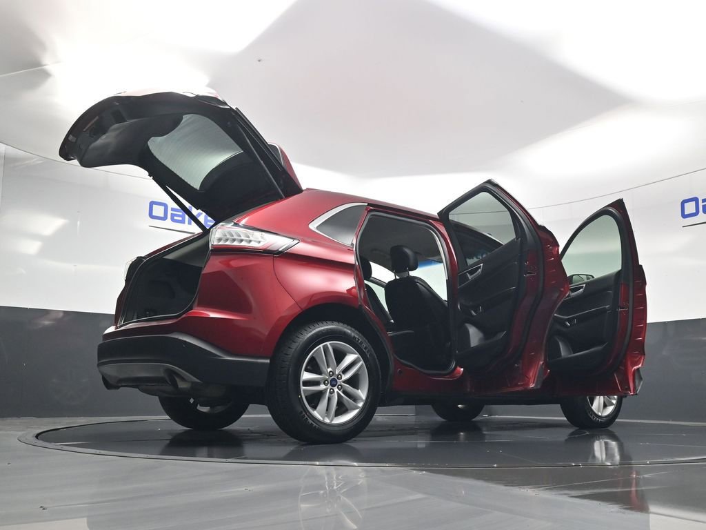 Used 2018 Ford Edge SEL w/ Equipment Group 201A image 61