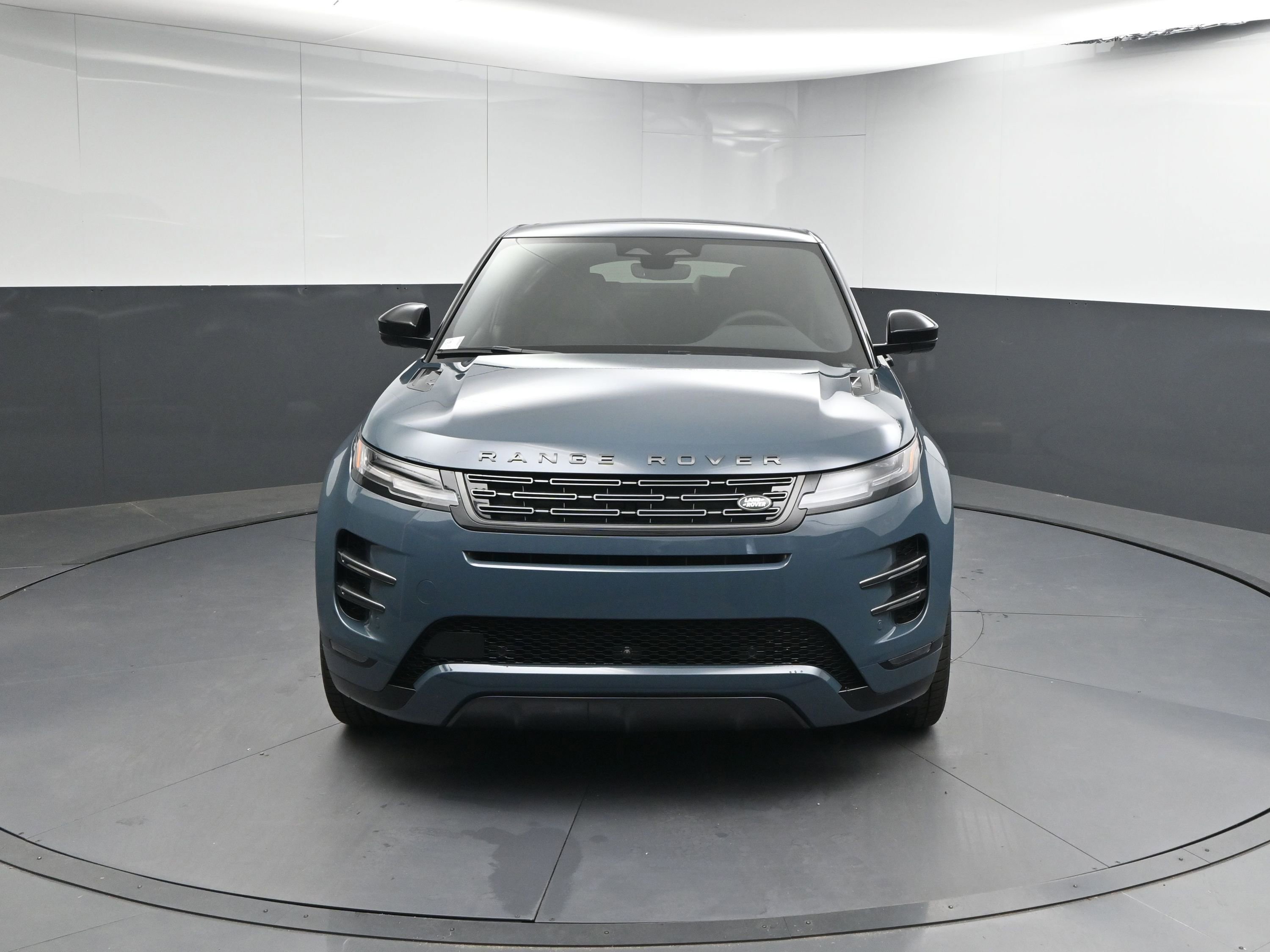 New 2026 Land Rover Range Rover Evoque Dynamic SE image 25