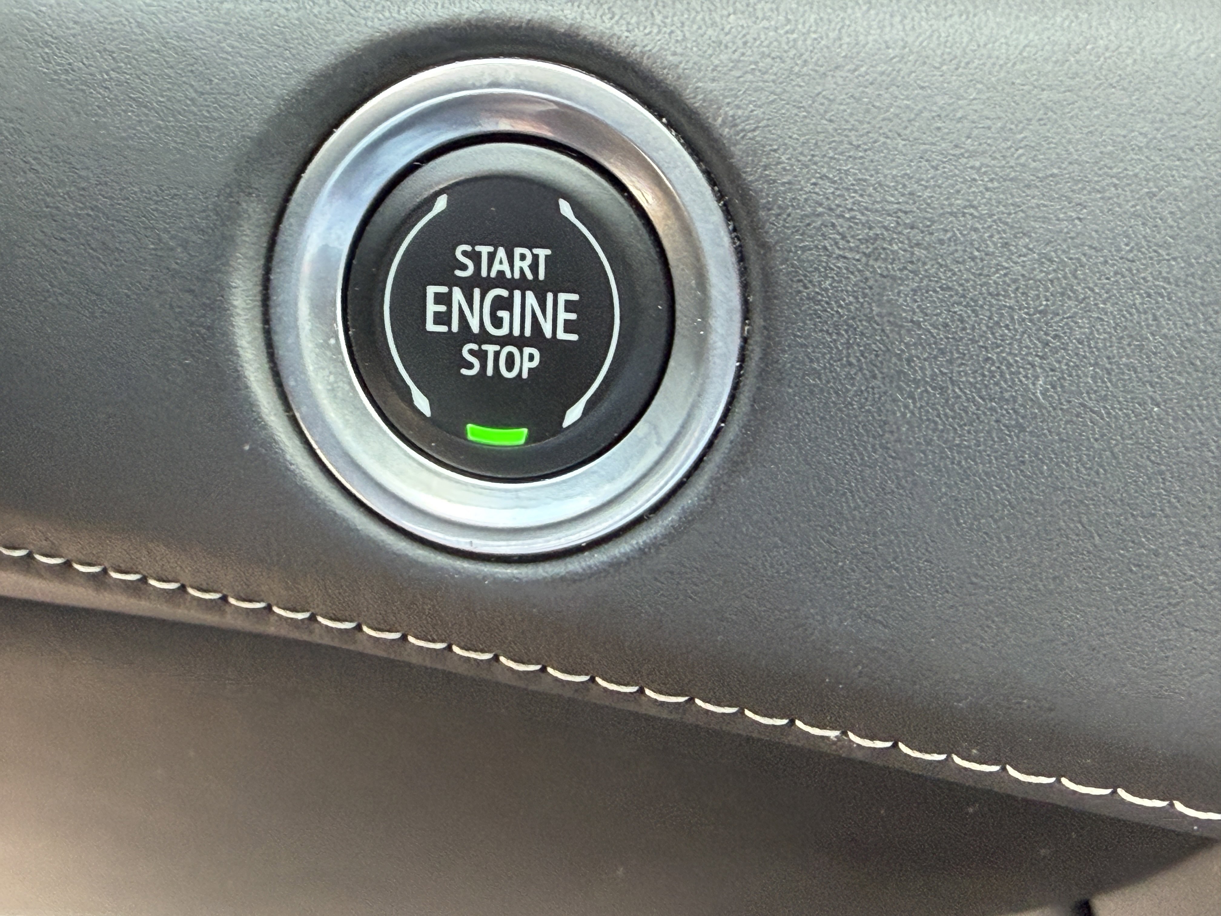 Used 2022 Cadillac Escalade Sport Platinum AWD/4WD image 24