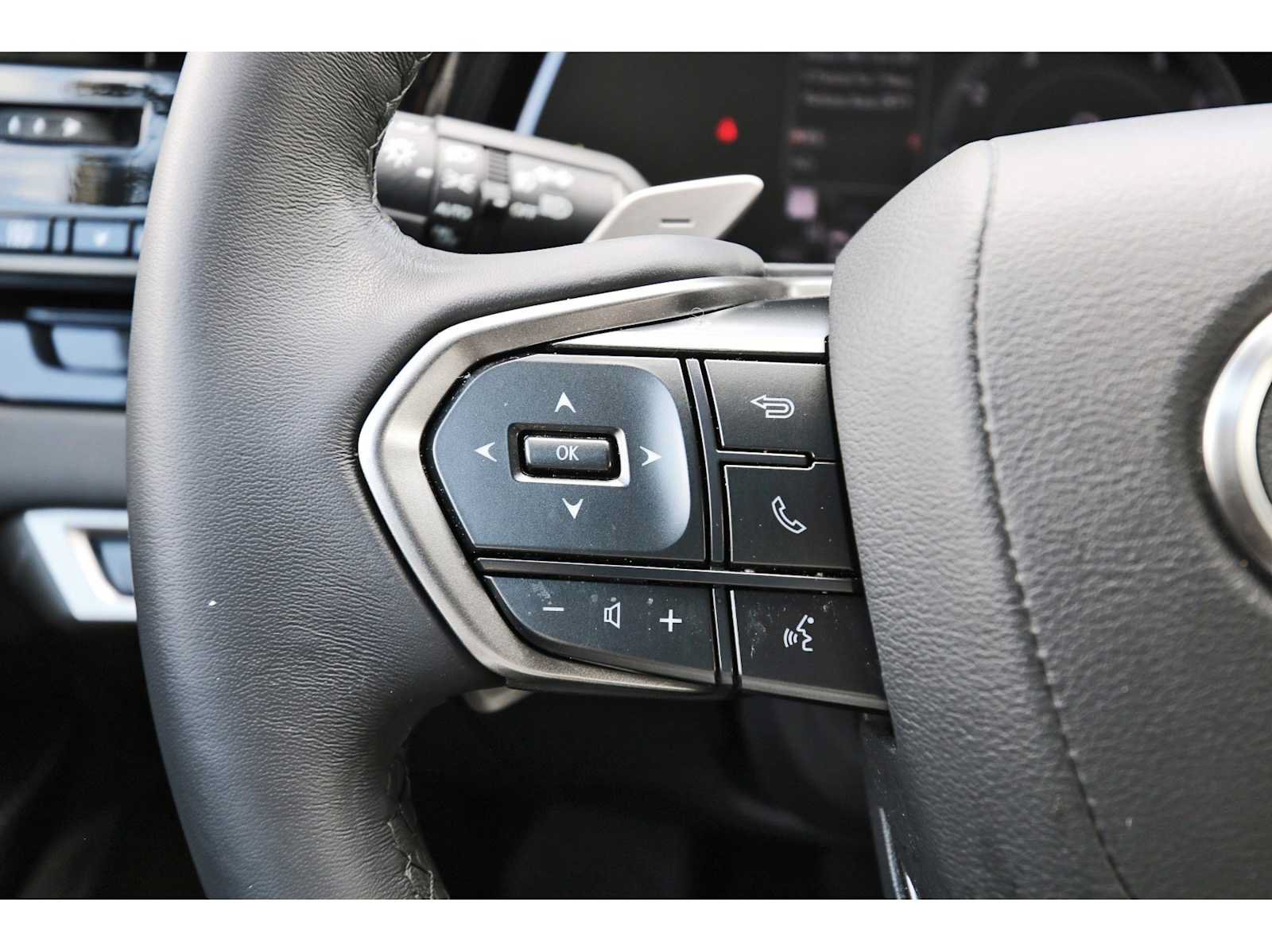 Used 2024 Lexus RX 350 FWD w/ Technology Package image 14
