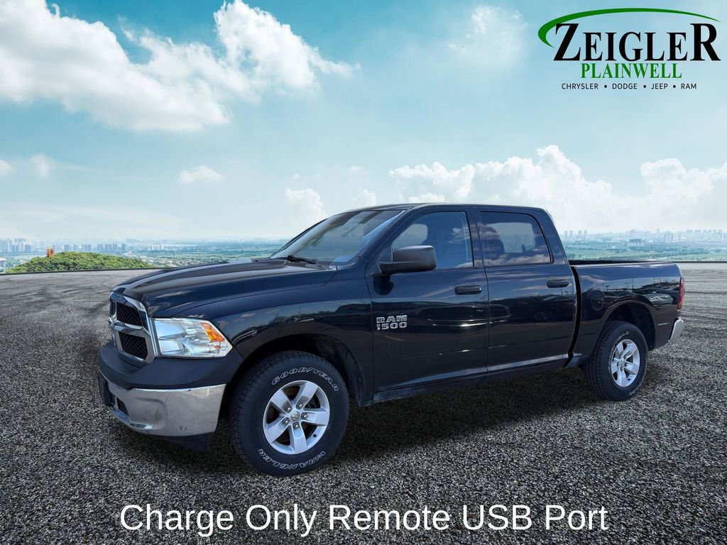 Used 2017 RAM 1500 ST w/ SXT Appearance Group image 2