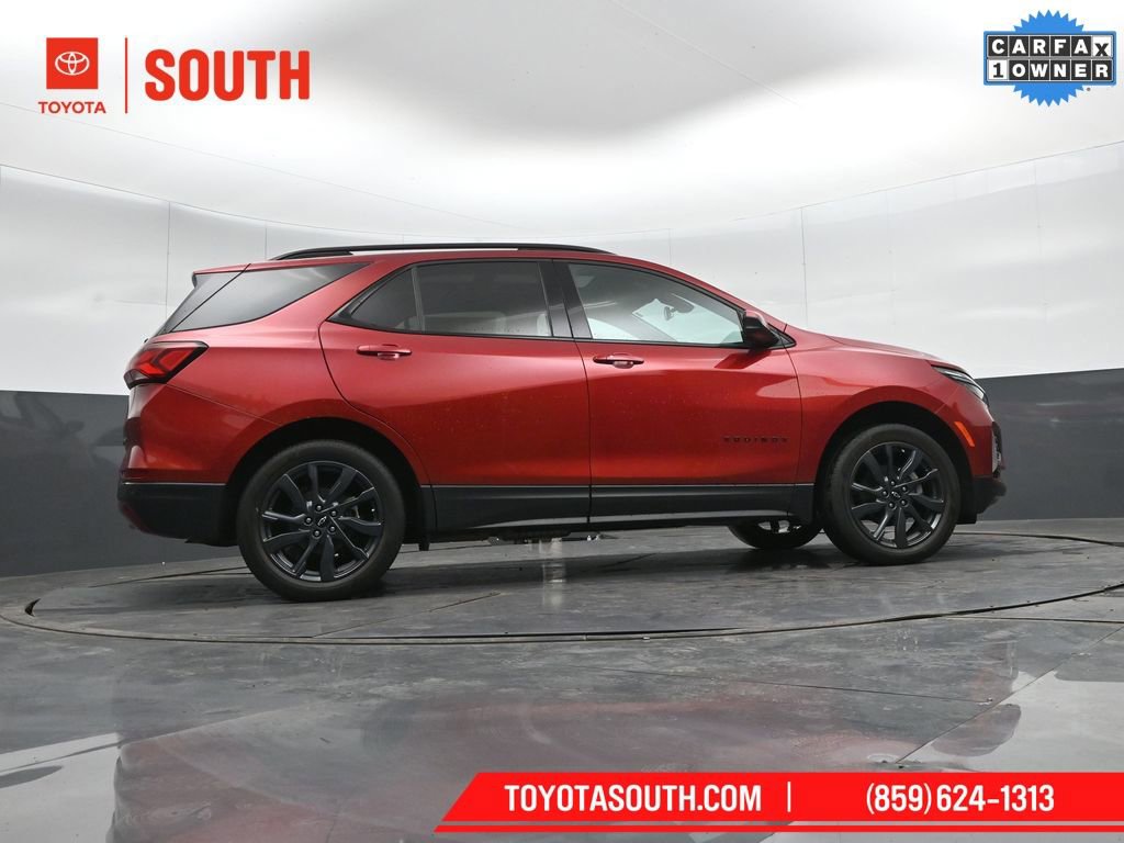Used 2023 Chevrolet Equinox RS image 38