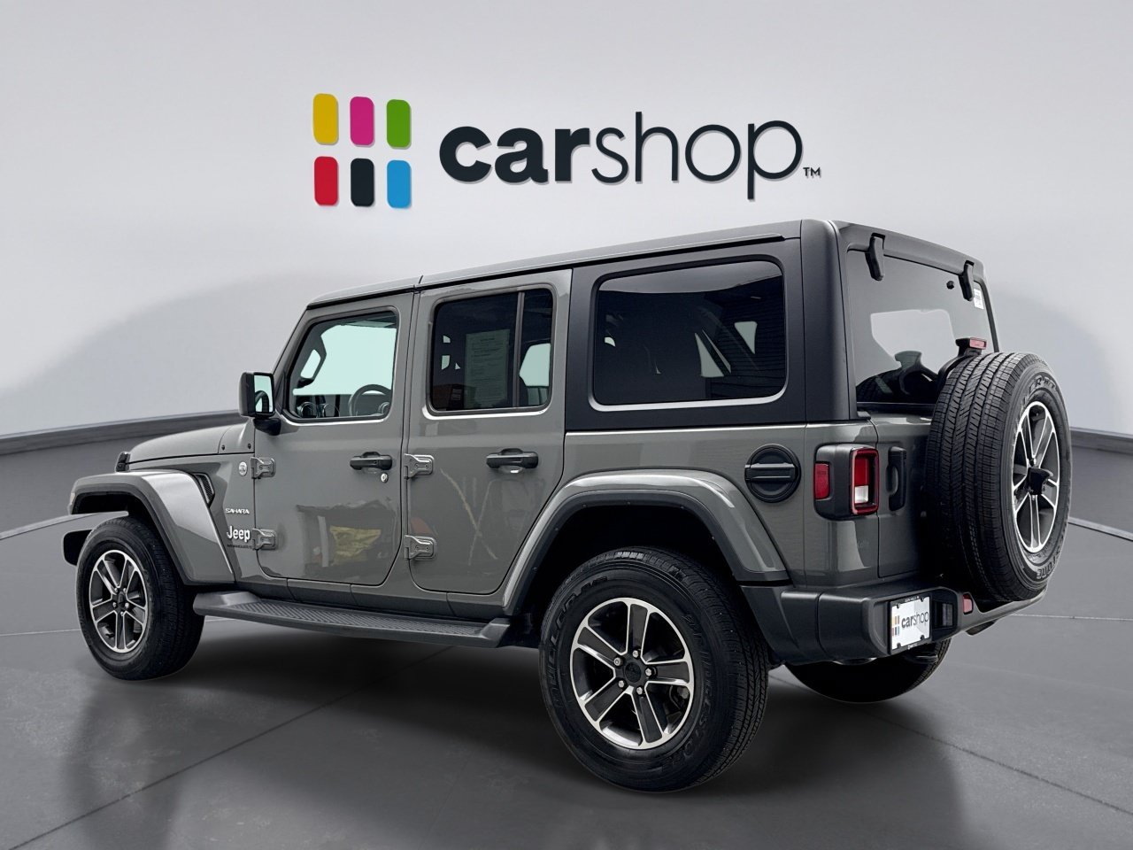 Used 2023 Jeep Wrangler Unlimited Sahara w/ Cold Weather Group AWD/4WD image 3