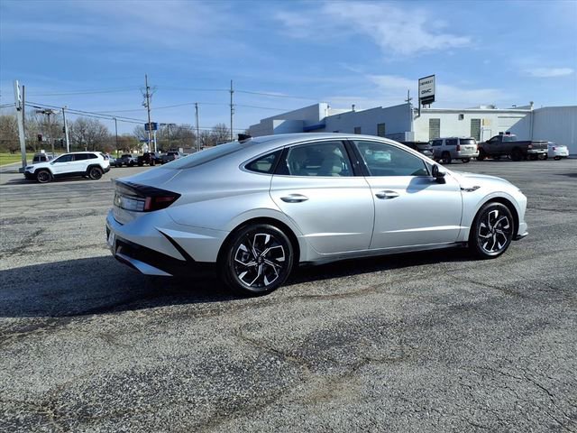 Used 2025 Hyundai Sonata SEL image 17