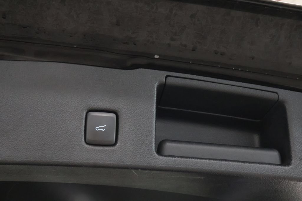 Used 2024 Ford Escape ST-Line AWD/4WD image 28