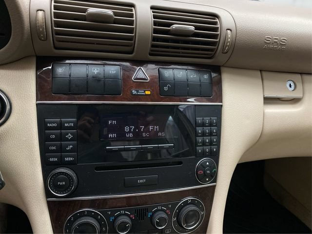 Used 2005 Mercedes-Benz C 320 4MATIC Sedan image 31