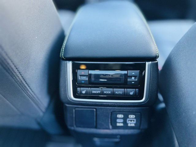 Used 2023 Subaru Ascent Onyx Edition Limited image 28