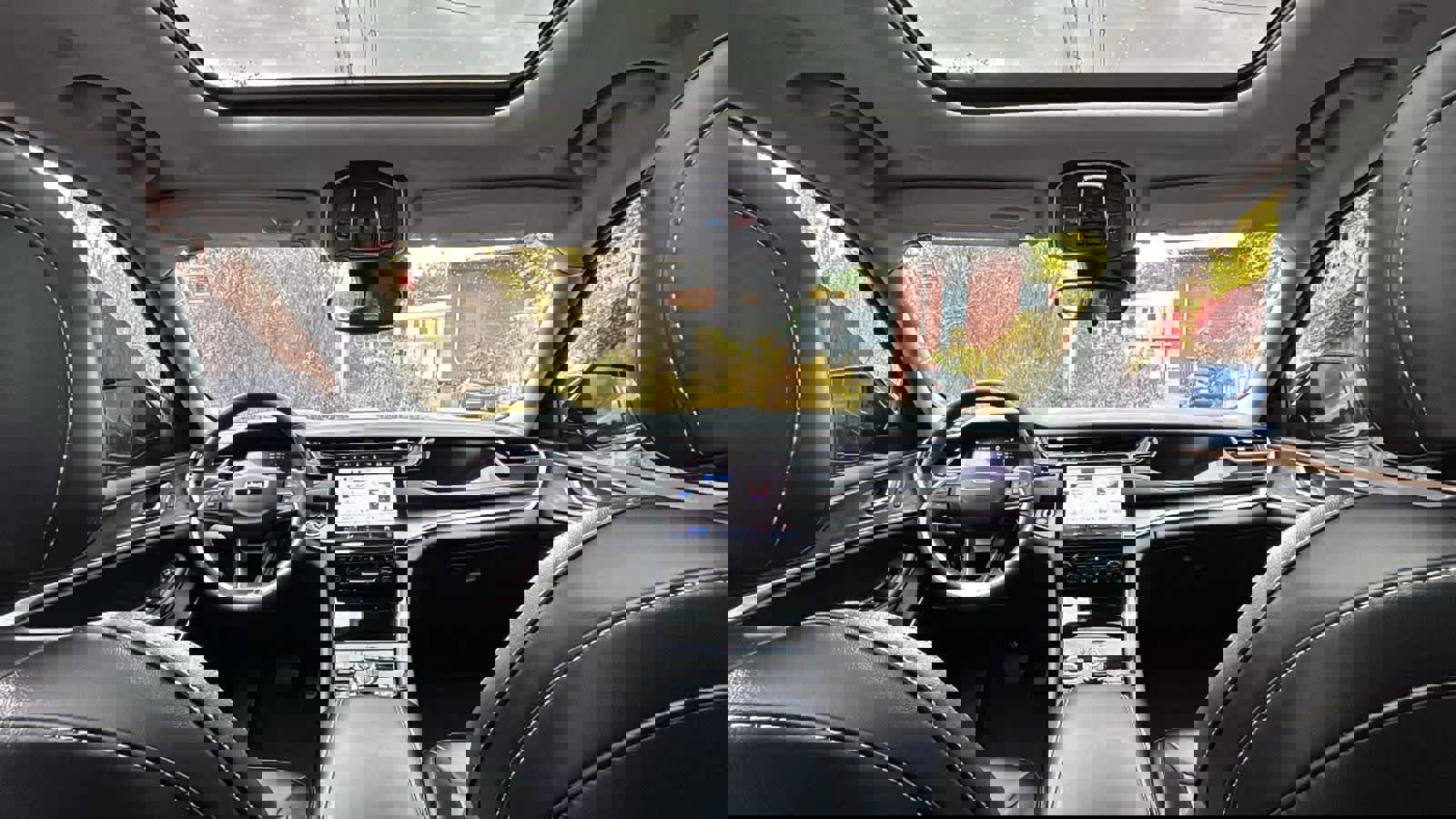 Used 2023 Jeep Grand Cherokee 4WD 4xe image 26