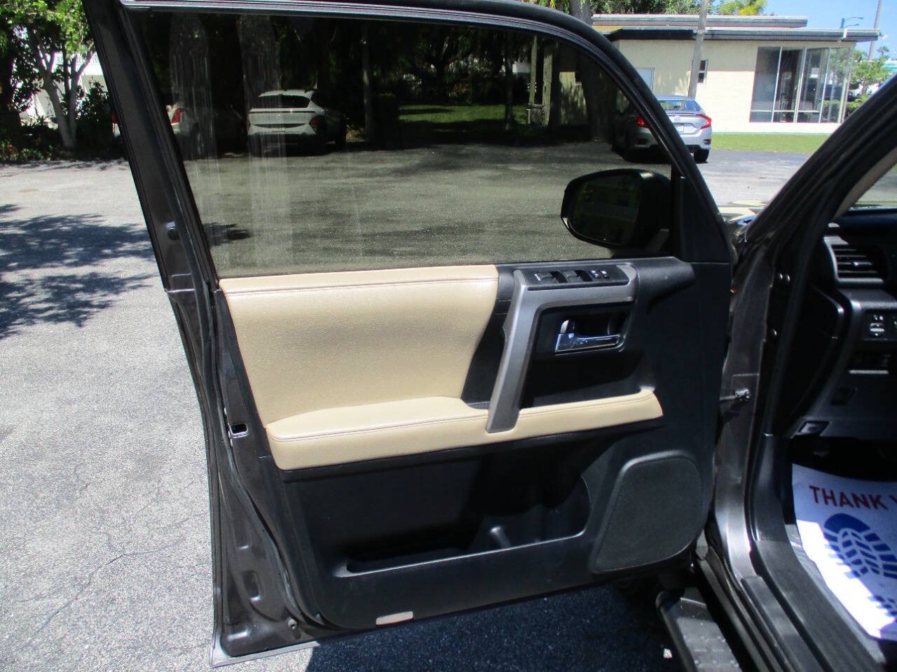 Used 2015 Toyota 4Runner SR5 Premium RWD image 23