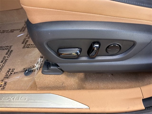 Used 2024 Lexus RZ 300e Premium image 12