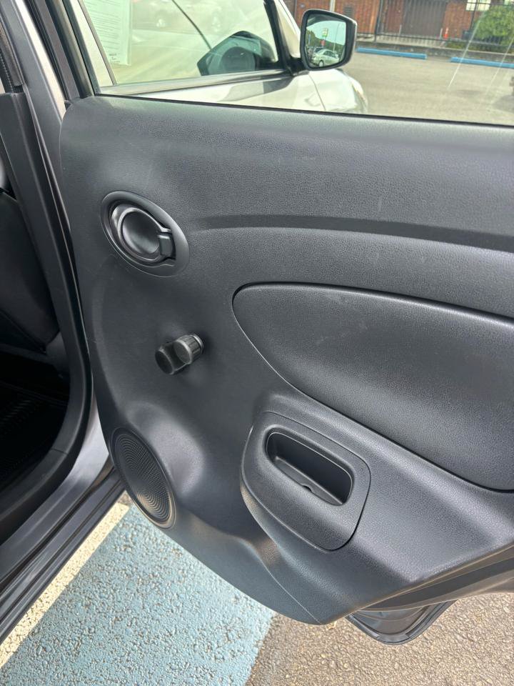 Used 2019 Nissan Versa S FWD image 21