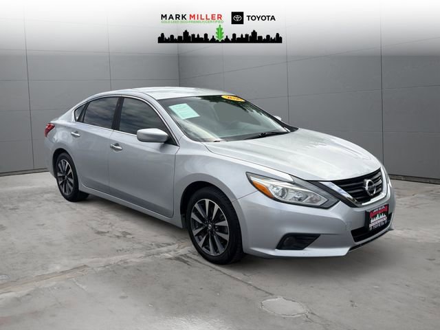 Used 2016 Nissan Altima 2.5 SV image 7