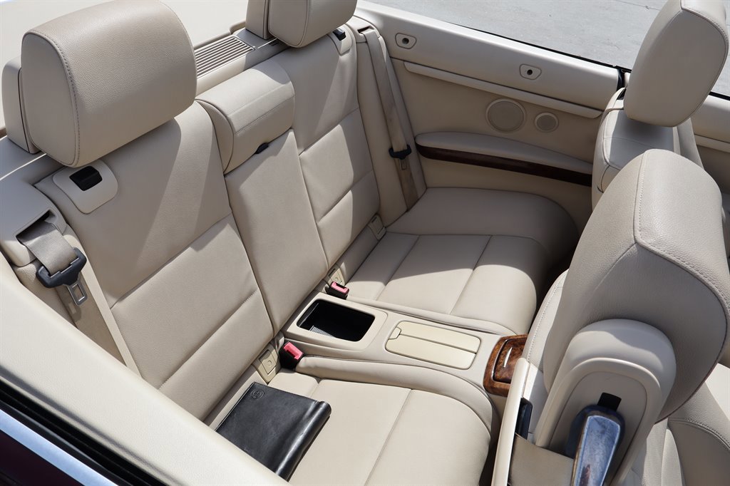 Used 2008 BMW 328i Convertible RWD image 23