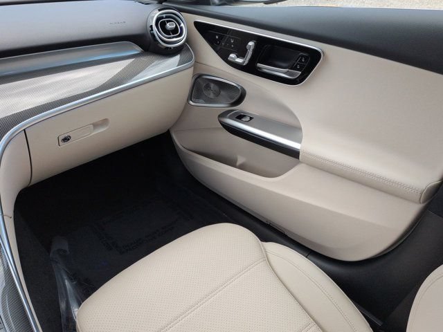 New 2026 Mercedes-Benz C 300 4MATIC Sedan image 16