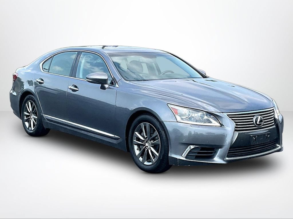 Used 2016 Lexus LS 460 AWD w/ Comfort Package image 11