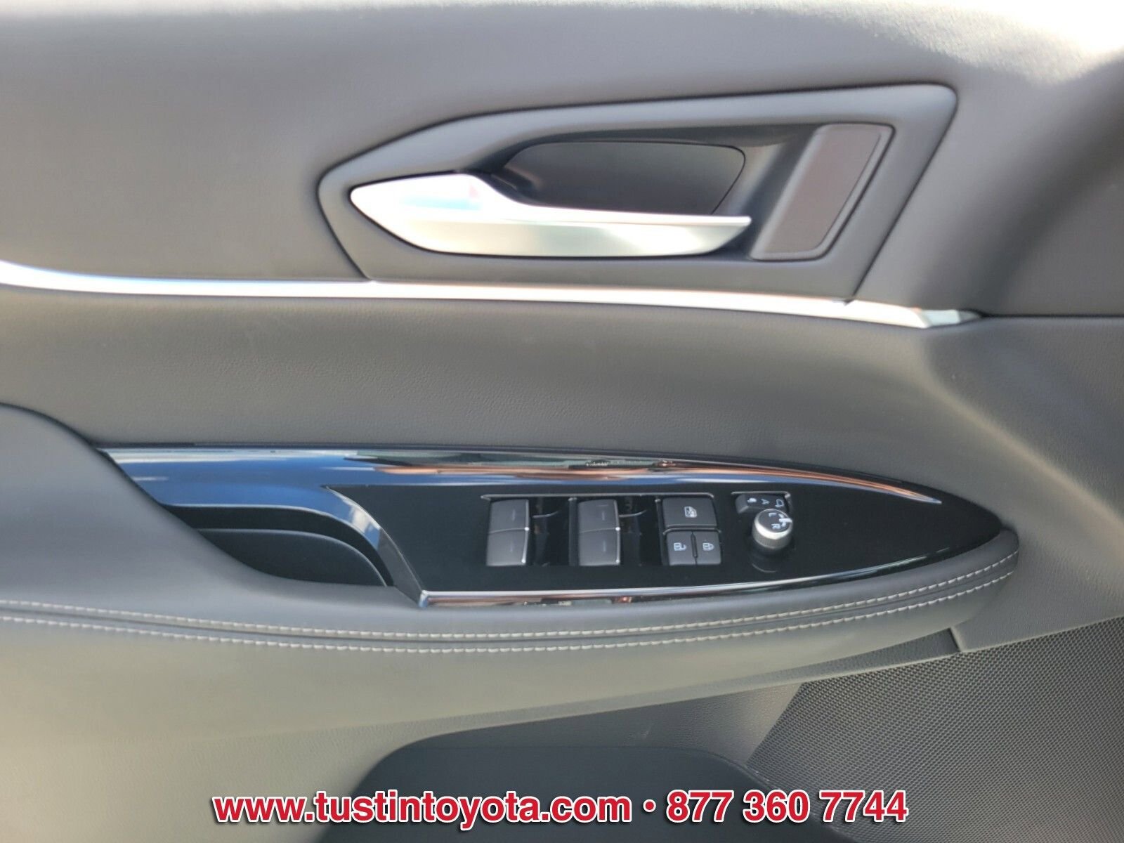 Certified 2022 Toyota Mirai XLE w/ Advanced Technology Package image 17