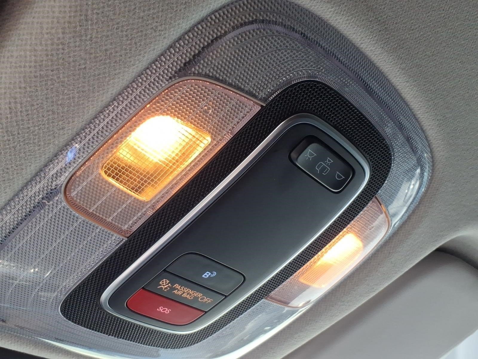 Used 2025 Hyundai Kona SEL AWD/4WD image 12