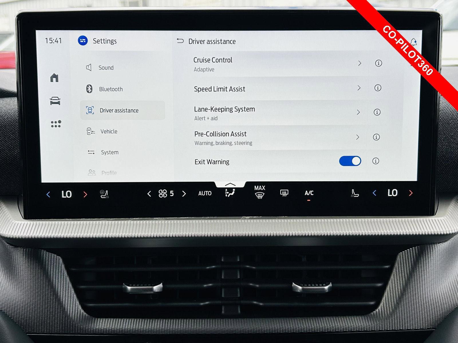 New 2026 Ford Explorer ST-Line image 9