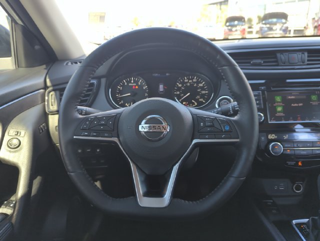 Certified 2019 Nissan Rogue SV w/ Premium Package FWD image 26