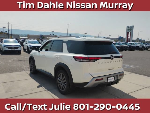 Used 2023 Nissan Pathfinder SL AWD/4WD image 8