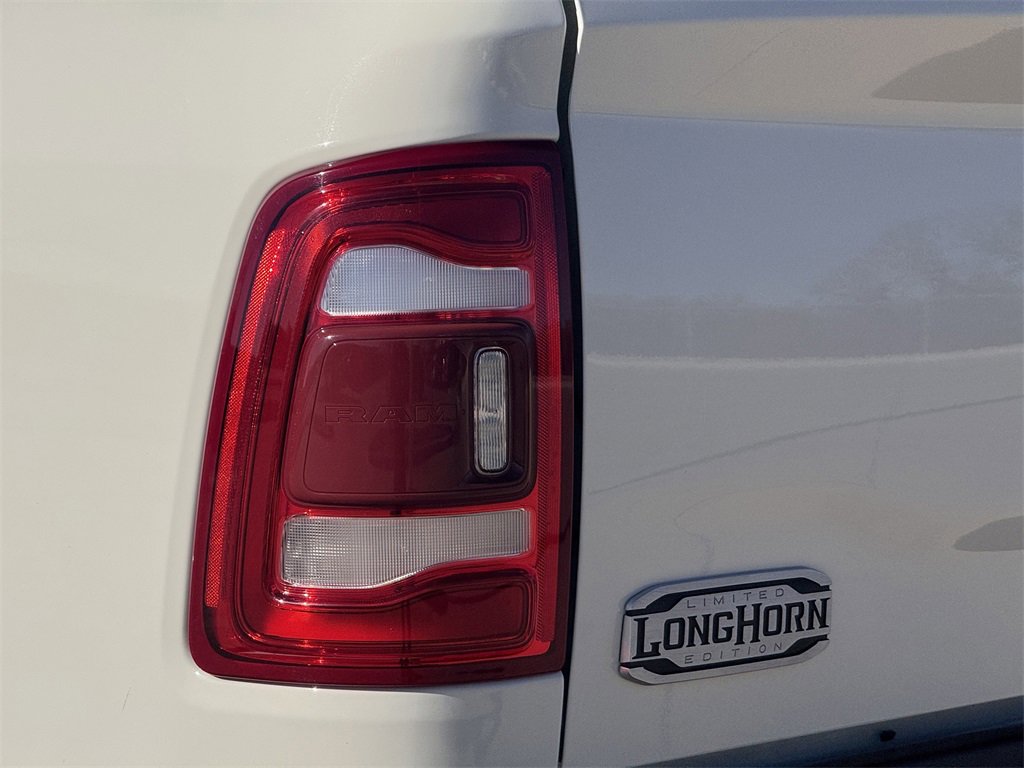 Used 2023 RAM 2500 Limited image 11