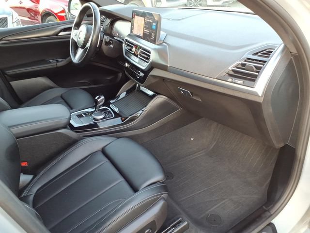 Used 2024 BMW X4 xDrive30i w/ Premium Package AWD/4WD image 25