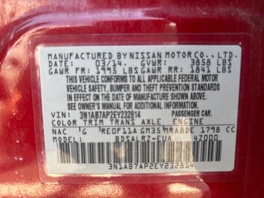 Used 2014 Nissan Sentra SR w/ SR Driver Package image 31