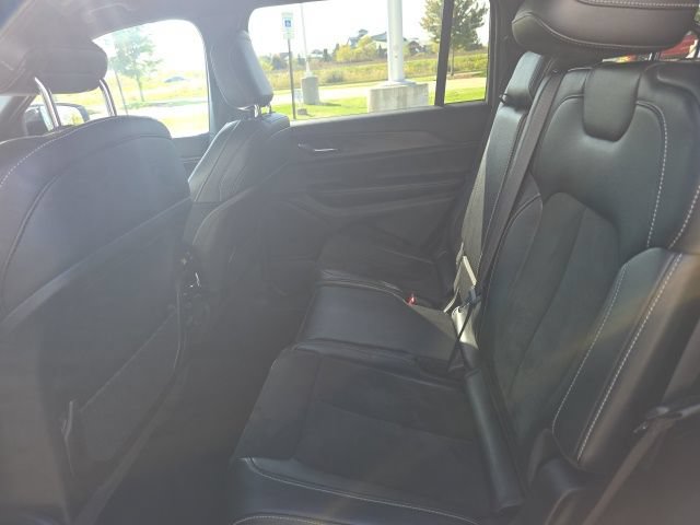 Certified 2024 Jeep Grand Cherokee L Laredo AWD/4WD image 27