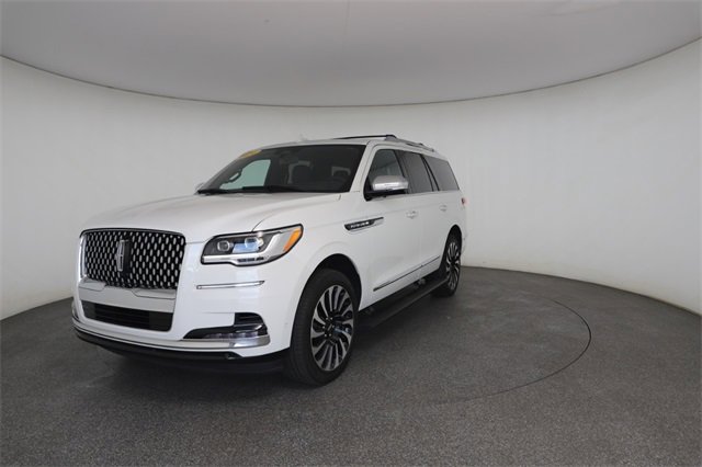 Used 2024 Lincoln Navigator Black Label image 33