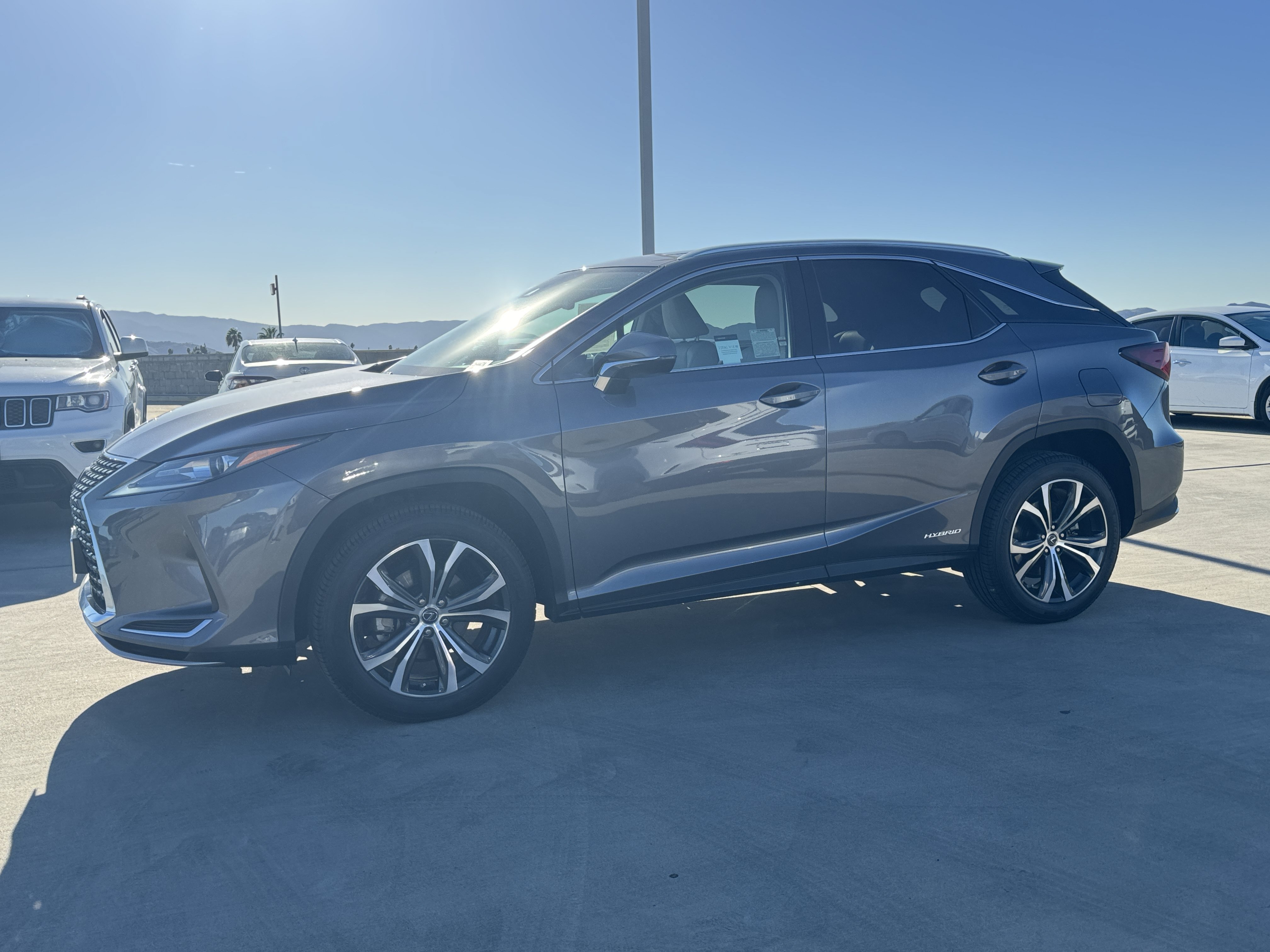 Certified 2022 Lexus RX 450h AWD w/ Premium Package image 5