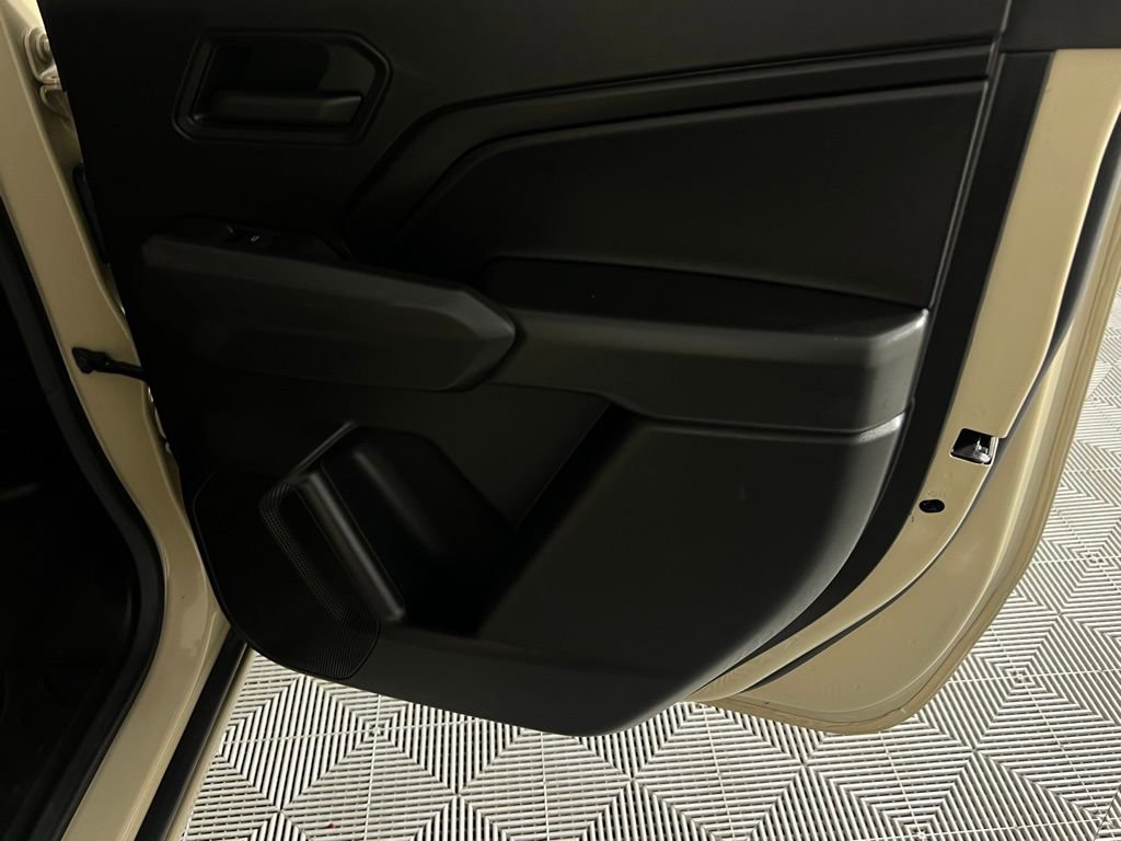 Used 2024 Chevrolet Colorado W/T image 30