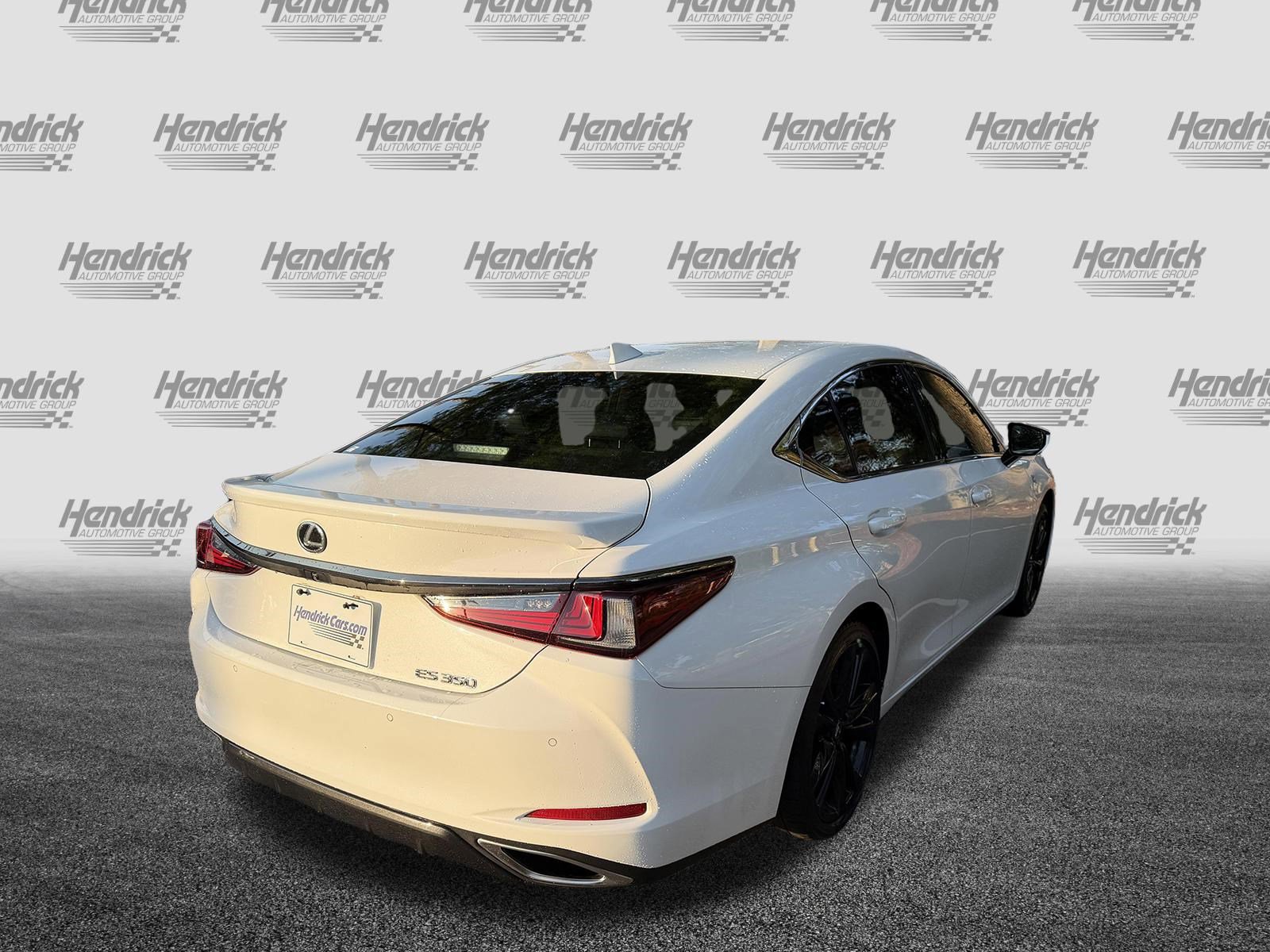 Certified 2023 Lexus ES 350 F Sport w/ Accessory Package (Z2) FWD image 9