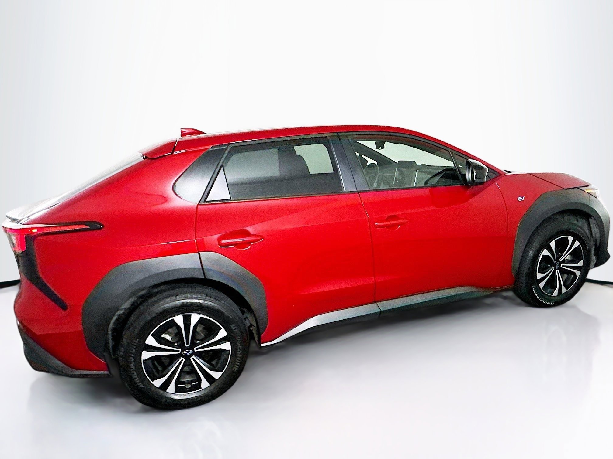 Used 2023 Subaru Solterra AWD image 10