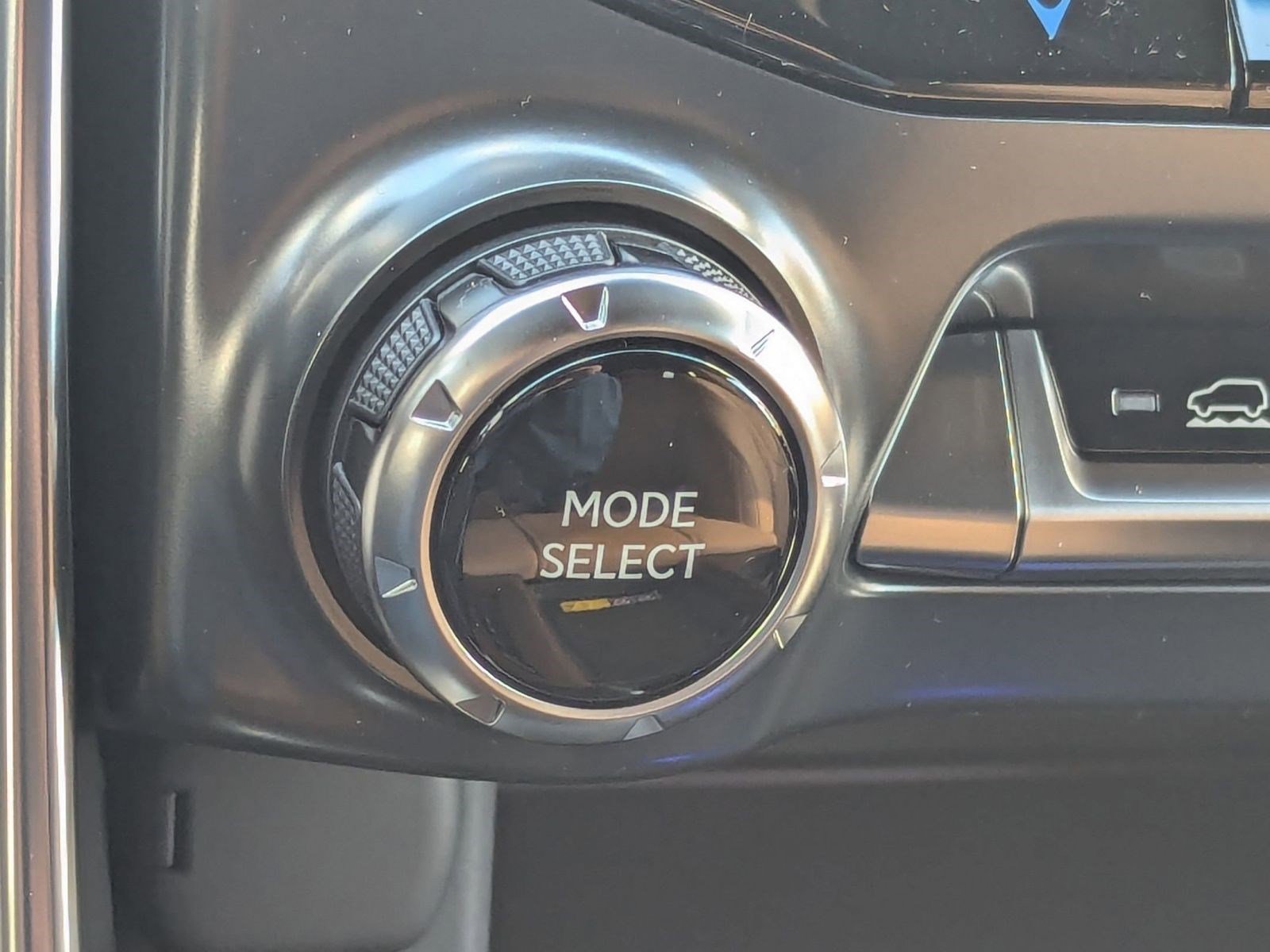 New 2025 Lexus LX 600 4WD w/ Luxury Package image 31