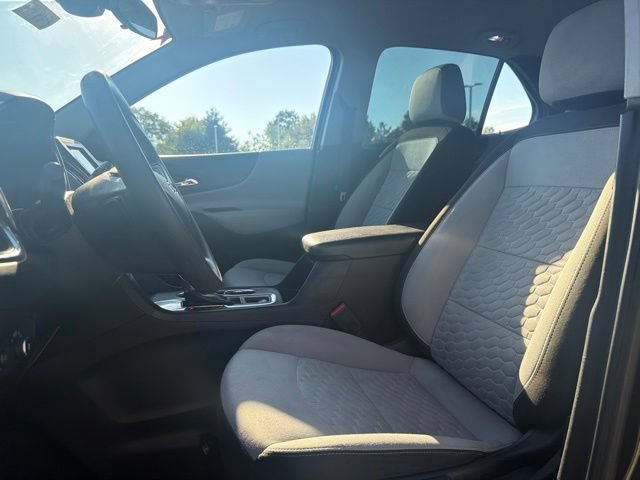 Used 2020 Chevrolet Equinox LS FWD image 23