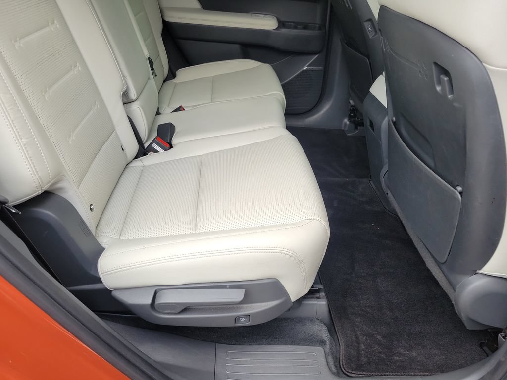 Used 2024 Hyundai Santa Fe Limited FWD image 25
