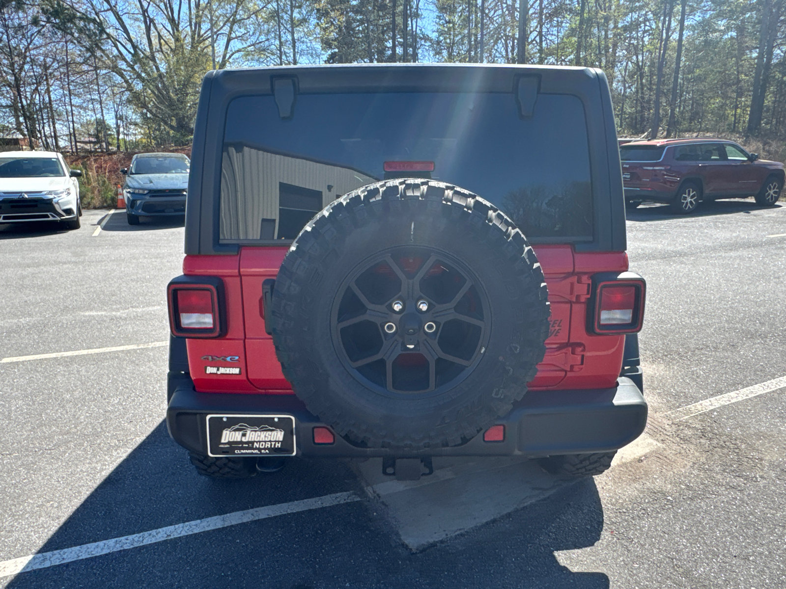 Used 2025 Jeep Wrangler Willys image 6