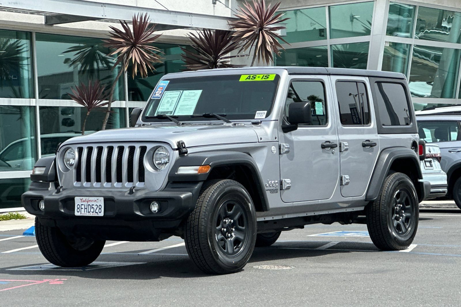 Used 2018 Jeep Wrangler Unlimited Sport AWD/4WD image 8