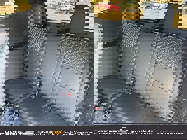 Certified 2025 GMC Acadia Denali image 33